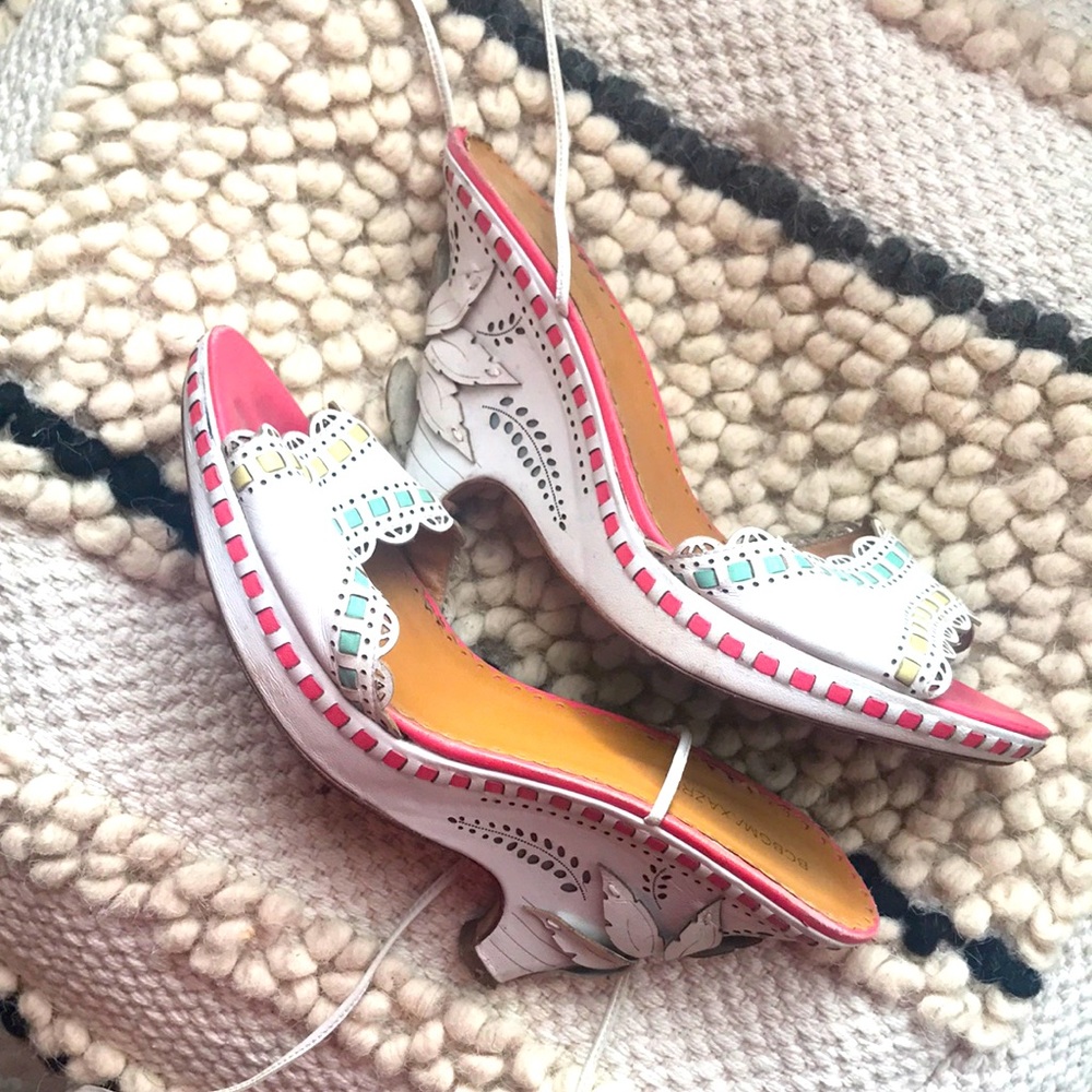 BCBG Wedge Heel Size 9 Lace Up Leather Shoes
